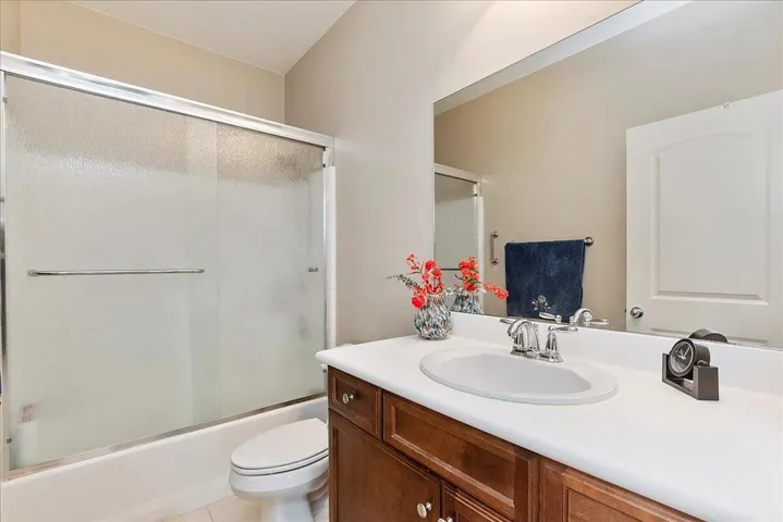 29-Bathroom 2