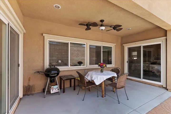 37-Covered Patio