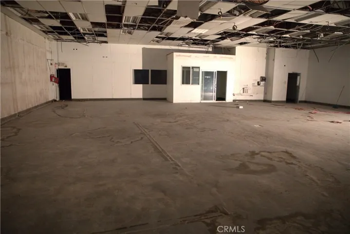 14601 S Main Street, Gardena, California 90248
