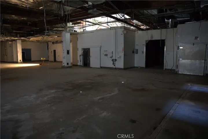 14601 S Main Street, Gardena, California 90248