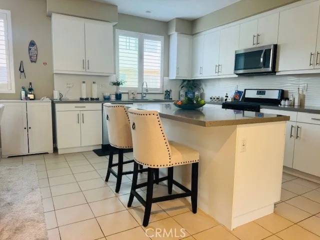 155 Magnet, Irvine, California 92618
