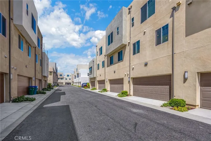 155 Magnet, Irvine, California 92618