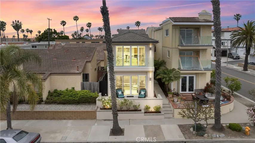 stunning, fully updated and remodeled 2,773 sq. ft home.