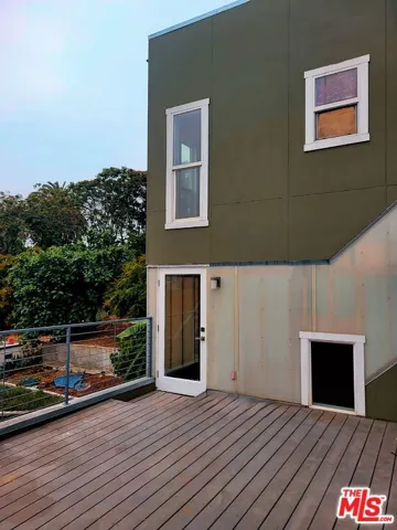 Outdoor deck off dining area