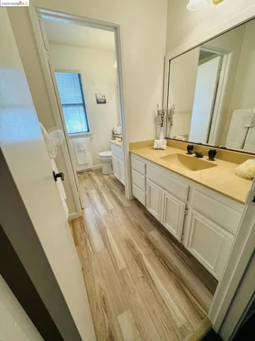 8341 Crestshire Cir, Orangevale, California 95662