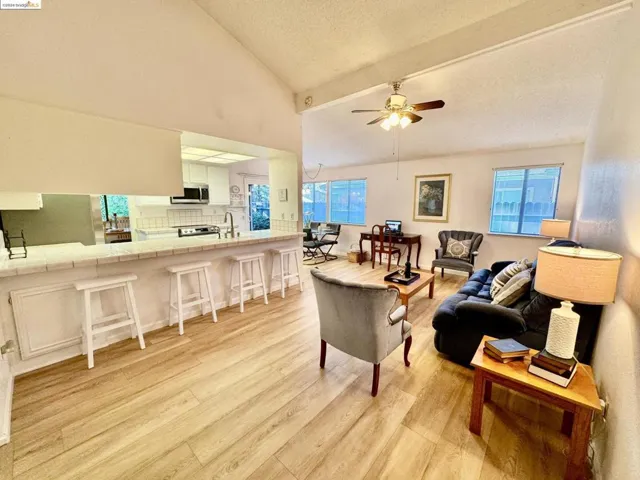 8341 Crestshire Cir, Orangevale, California 95662