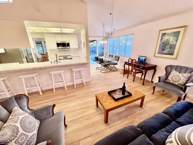 8341 Crestshire Cir, Orangevale, California 95662
