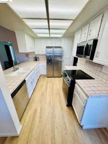 8341 Crestshire Cir, Orangevale, California 95662