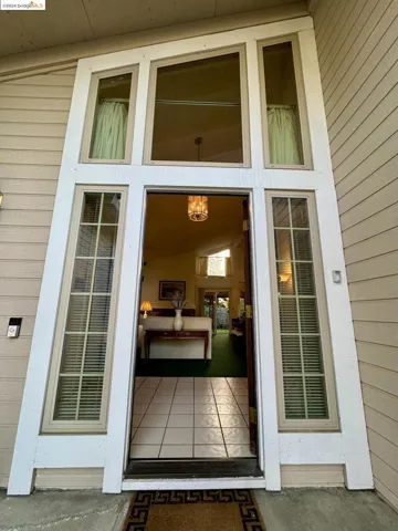 8341 Crestshire Cir, Orangevale, California 95662