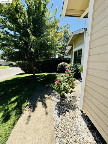 8341 Crestshire Cir, Orangevale, California 95662
