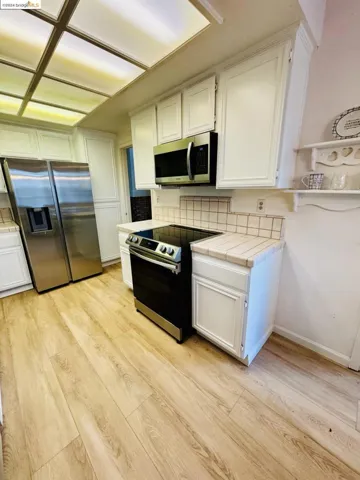 8341 Crestshire Cir, Orangevale, California 95662