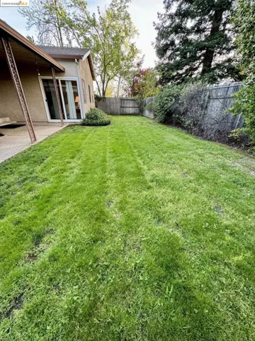 8341 Crestshire Cir, Orangevale, California 95662