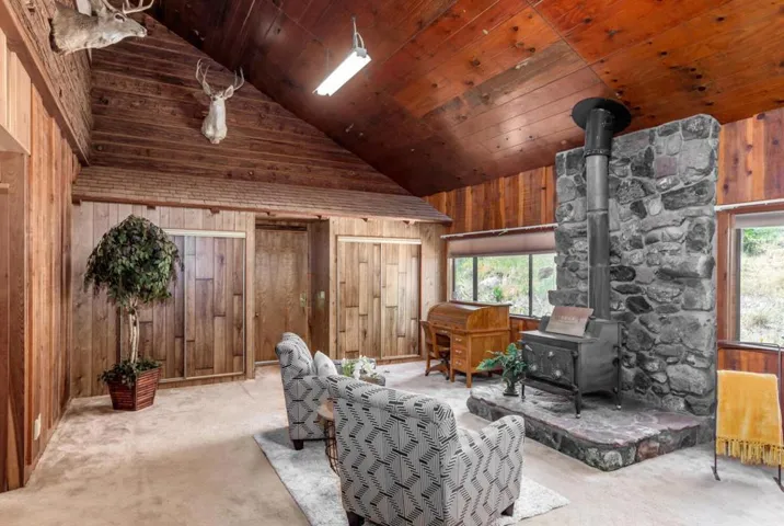 6460 Mount Madonna Road, Gilroy, California 95020