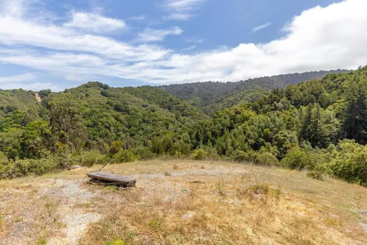 6460 Mount Madonna Road, Gilroy, California 95020