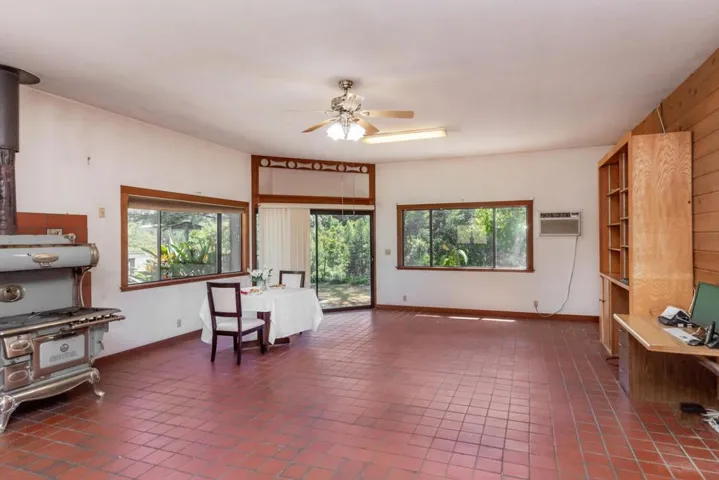 6460 Mount Madonna Road, Gilroy, California 95020