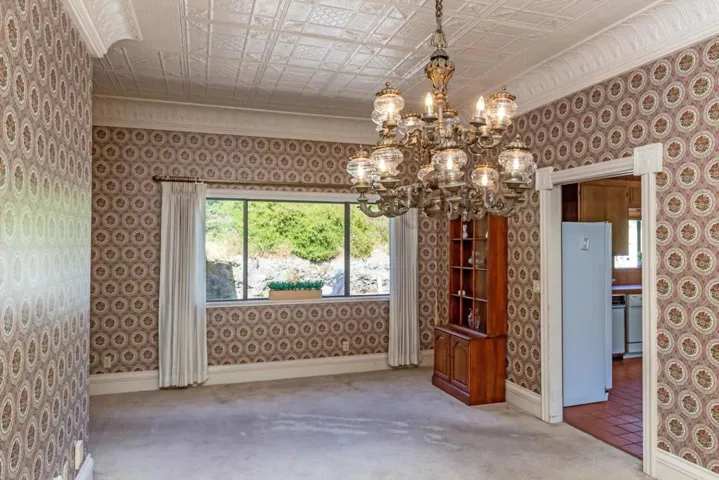 6460 Mount Madonna Road, Gilroy, California 95020