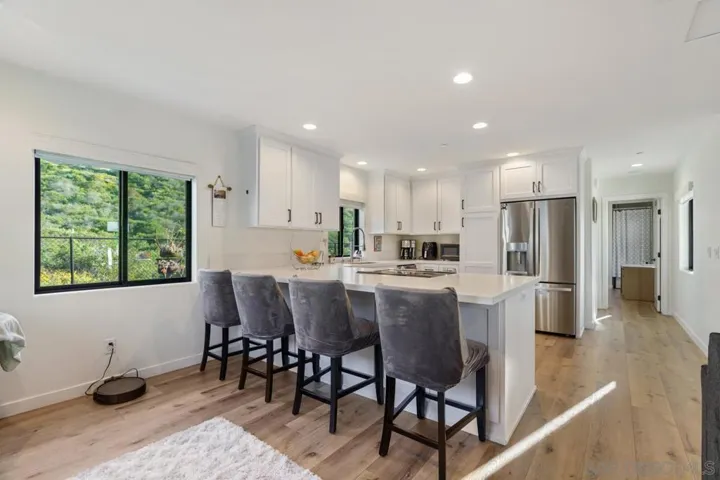 310 Amy Way, Alpine, California 91901