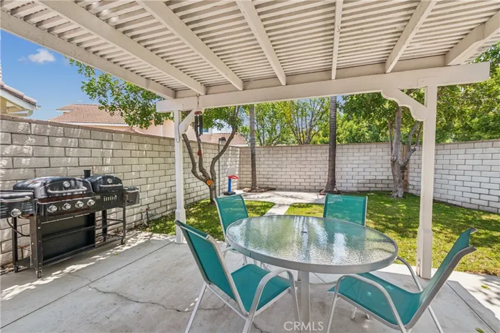 808 Arbor Circle, La Verne, California 91750