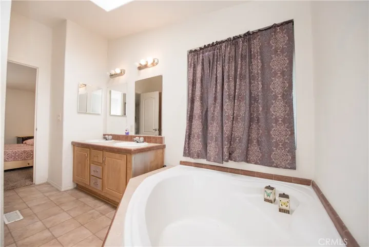 31491 Allen Avenue, Homeland, California 92548
