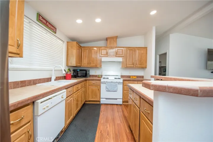 31491 Allen Avenue, Homeland, California 92548