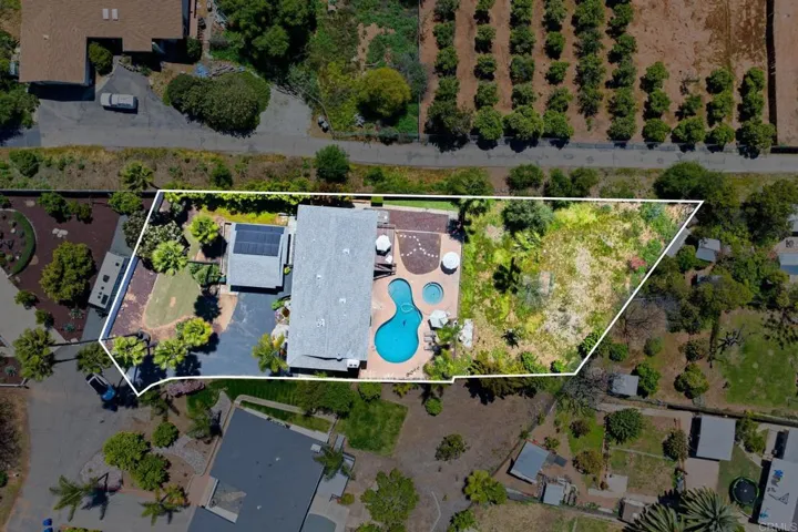 1451 Pine Vista Road, Escondido, California 92027