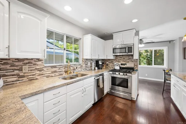 1451 Pine Vista Road, Escondido, California 92027
