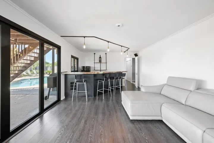 1451 Pine Vista Road, Escondido, California 92027