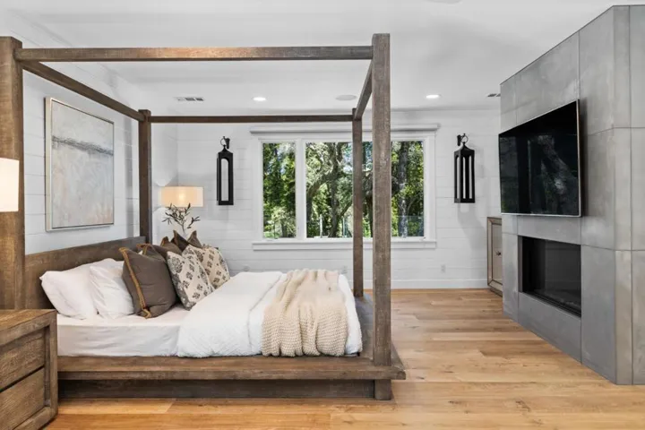 595 Summit Springs Road, Woodside, California 94062