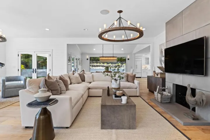 595 Summit Springs Road, Woodside, California 94062