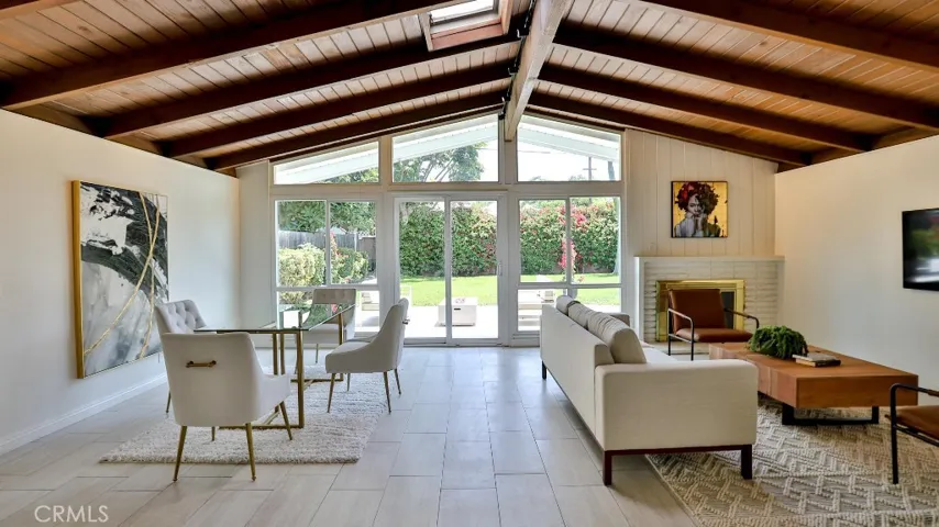 640 S Gilbuck Drive, Anaheim, California 92802