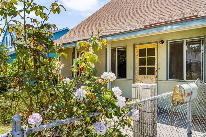 13009 Edwards Road, La Mirada, California 90638