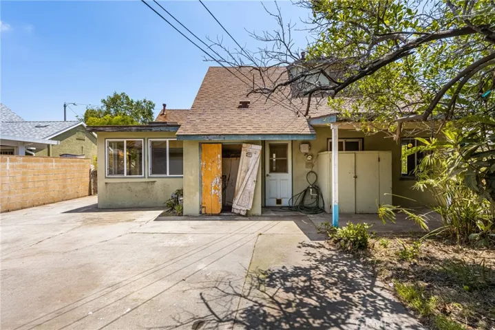 13009 Edwards Road, La Mirada, California 90638