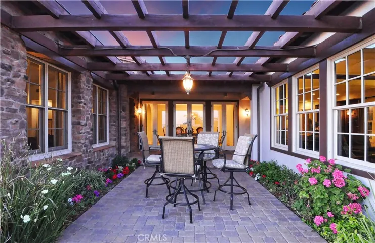 Outdoor dining under the stars