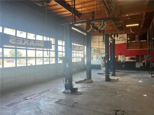1420 V Street, Merced, California 95340