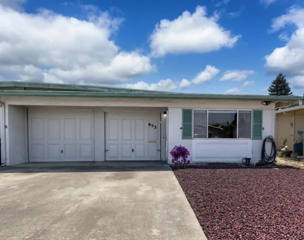 653 Bronte Avenue, Watsonville, California 95076