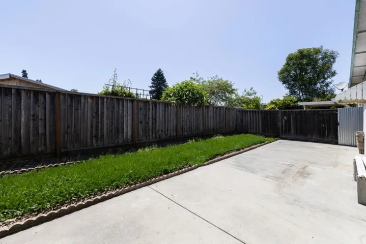 653 Bronte Avenue, Watsonville, California 95076