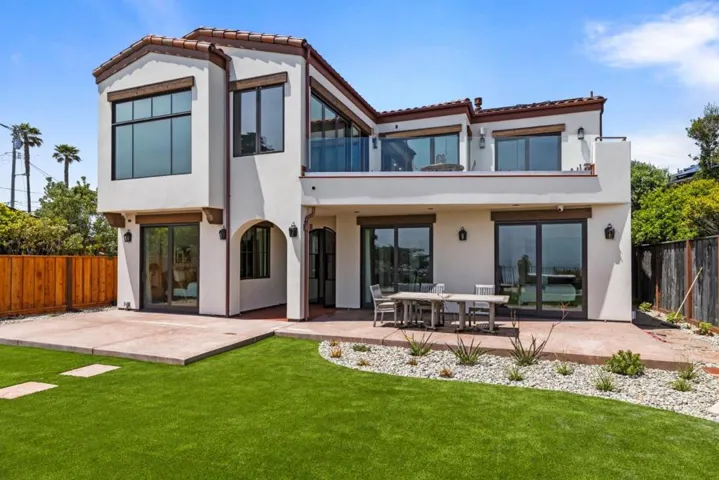 4190 Opal Cliff Drive, Santa Cruz, California 95062