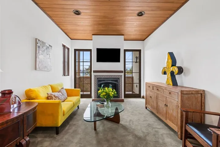 4190 Opal Cliff Drive, Santa Cruz, California 95062