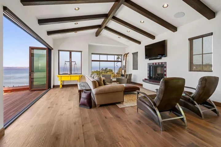 4190 Opal Cliff Drive, Santa Cruz, California 95062