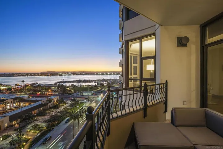700 W Harbor Dr. 1203, San Diego, California 92101