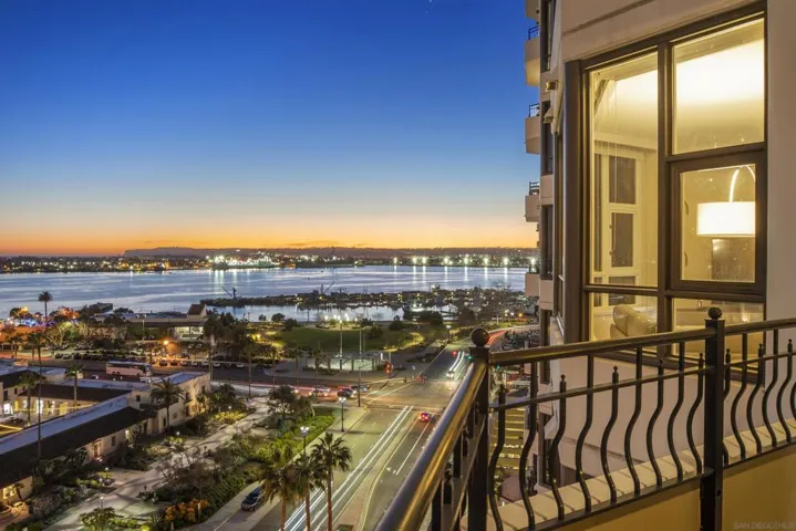 700 W Harbor Dr. 1203, San Diego, California 92101
