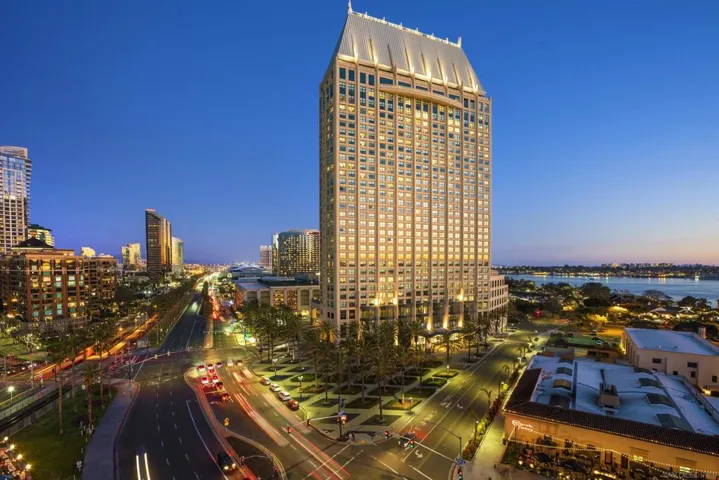 700 W Harbor Dr. 1203, San Diego, California 92101