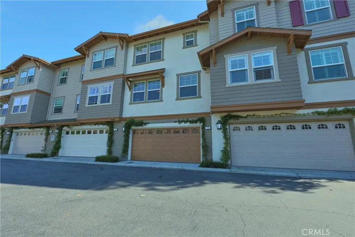16 Durlston Way, Ladera Ranch, California 92694