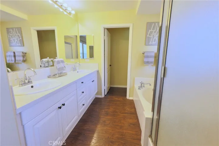 16 Durlston Way, Ladera Ranch, California 92694