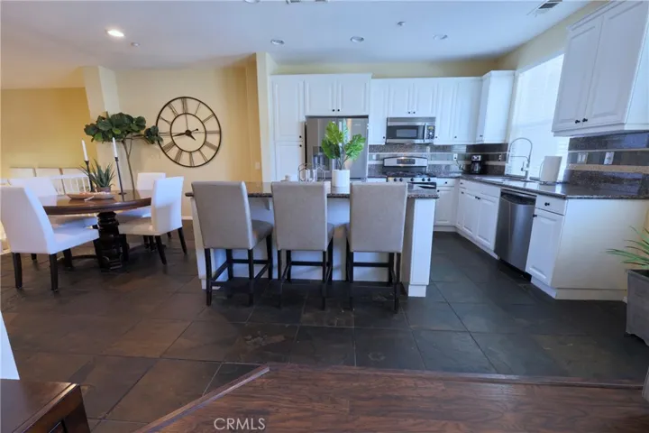 16 Durlston Way, Ladera Ranch, California 92694