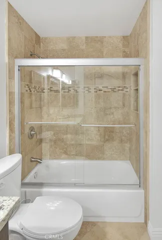 Tiled shower walls