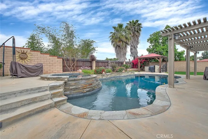 901 Looking Glass Drive, Diamond Bar, California 91765