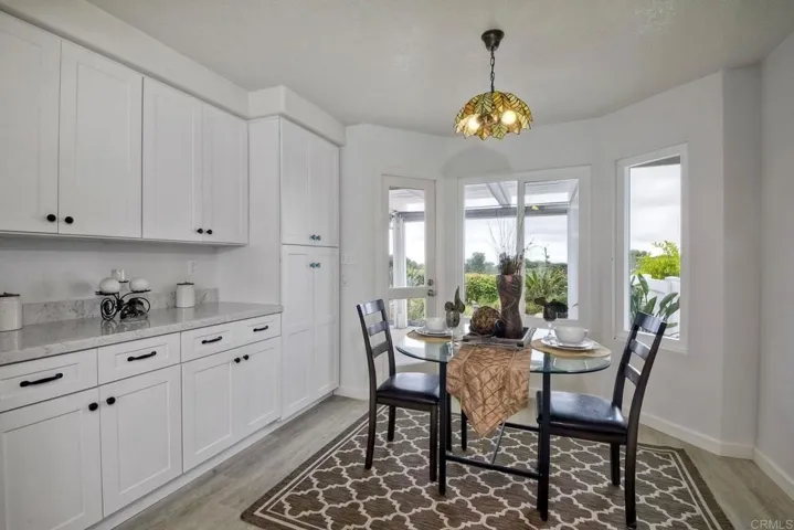 Eat in Kitchen