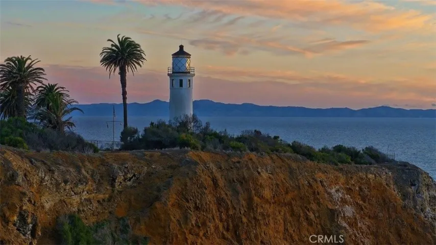 Lighthouse Nearby