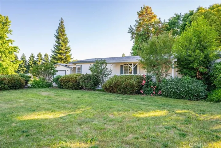 7985 Ricalia Lane, Los Molinos, California 96055